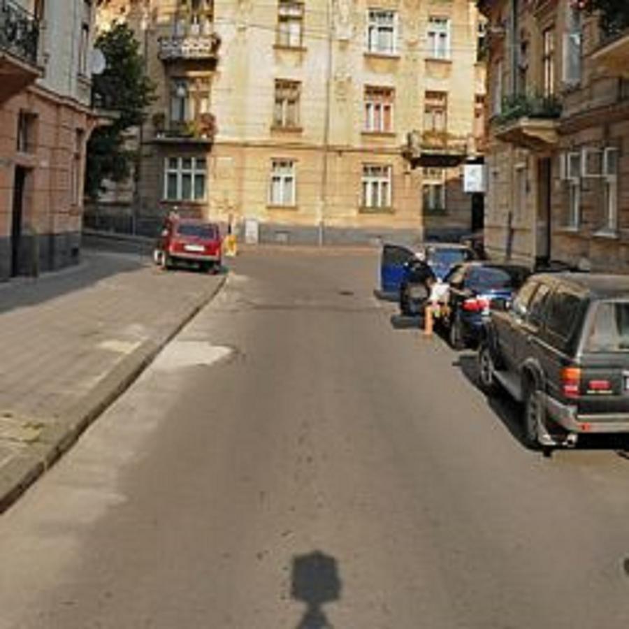Апартаменти Вул Кониського 5 На 6 Осіб Біля Медичного Університету Liov Exterior foto